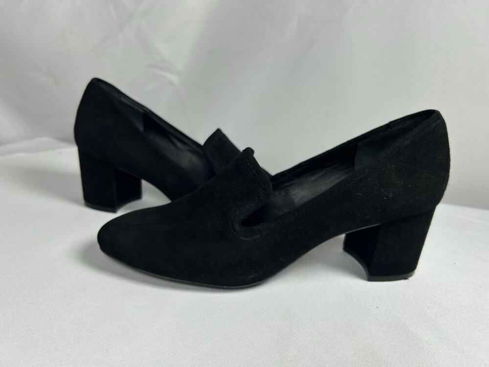 Lauren, Ralph Lauren, black leather suede women’s healed loafer Sz 7.5B business
